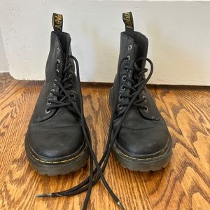 Dr Marten’s 1460 boots